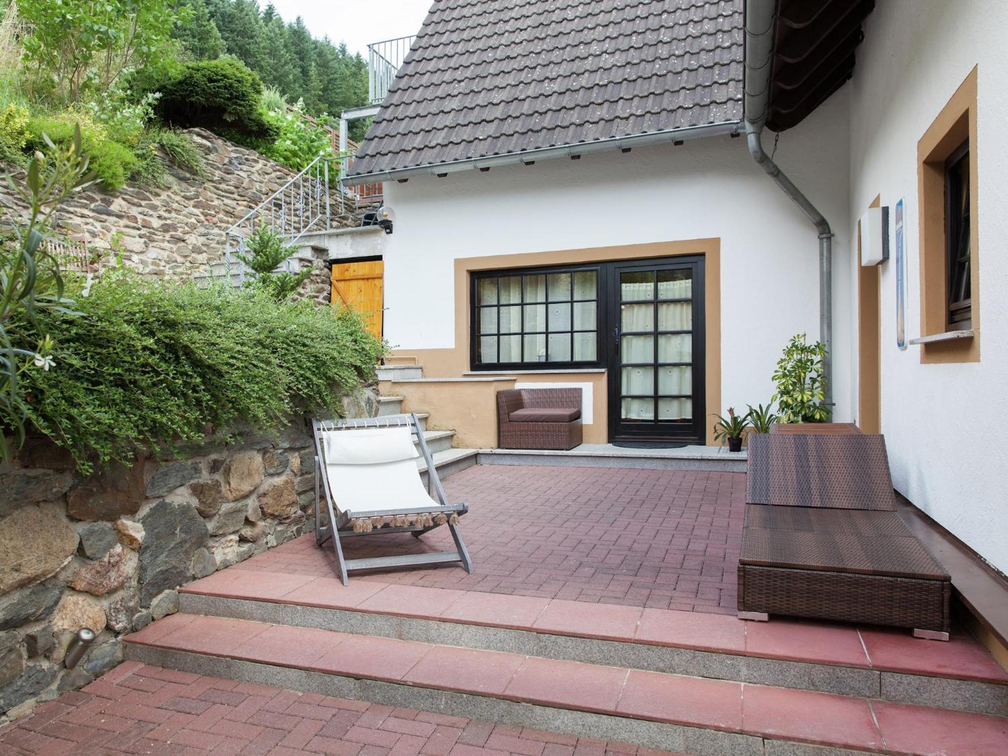 A Modern Apartment In The Hunsr Ck Region S Romantic Drohn Valley Merschbach Exteriér fotografie
