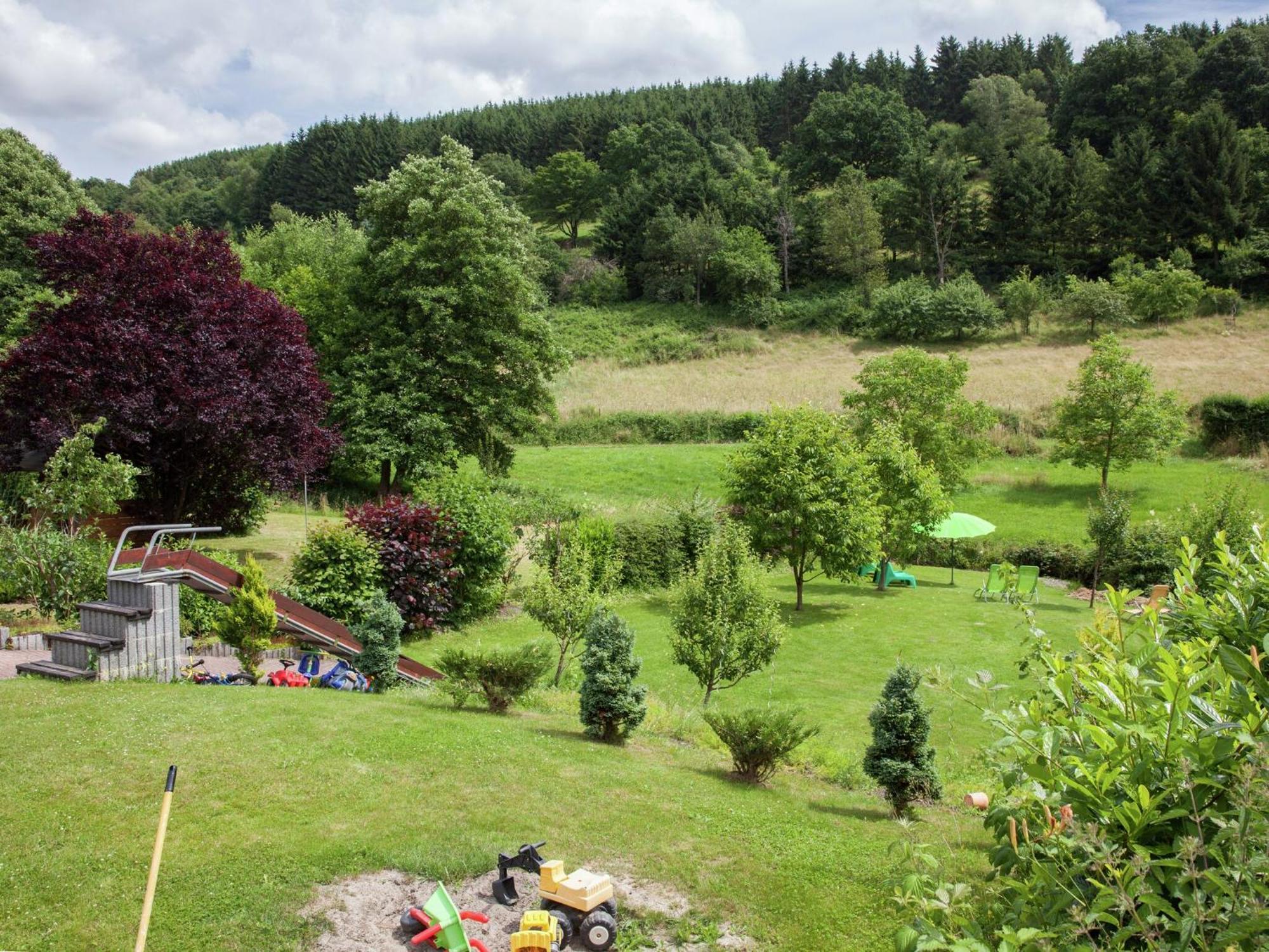 A Modern Apartment In The Hunsr Ck Region S Romantic Drohn Valley Merschbach Exteriér fotografie