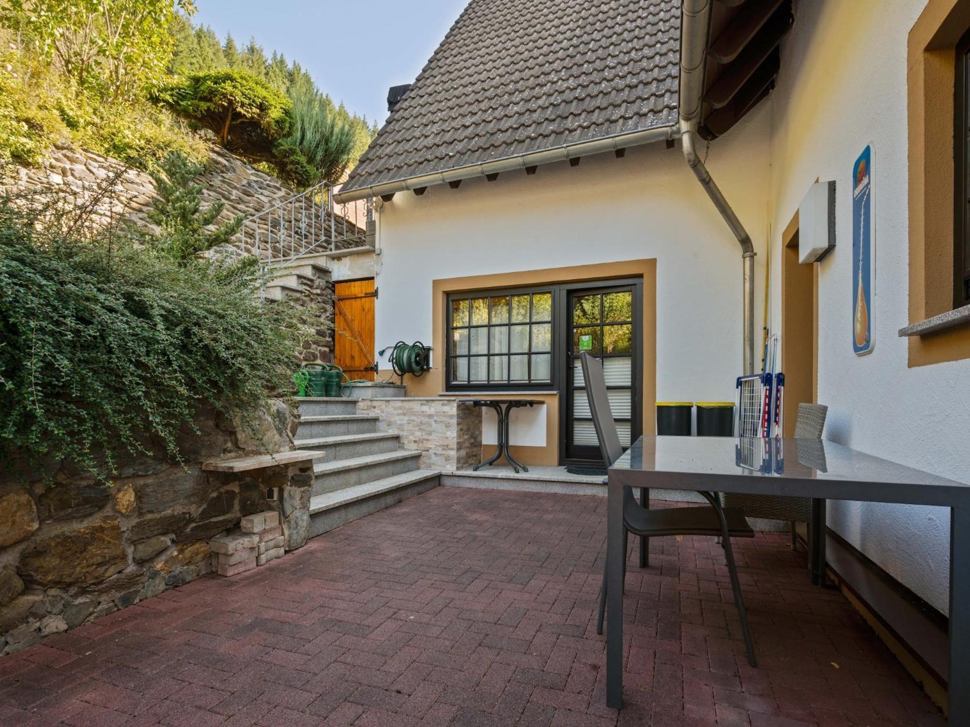 A Modern Apartment In The Hunsr Ck Region S Romantic Drohn Valley Merschbach Exteriér fotografie