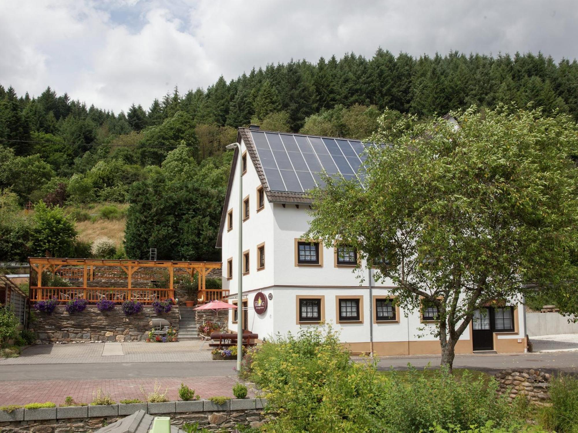 A Modern Apartment In The Hunsr Ck Region S Romantic Drohn Valley Merschbach Exteriér fotografie