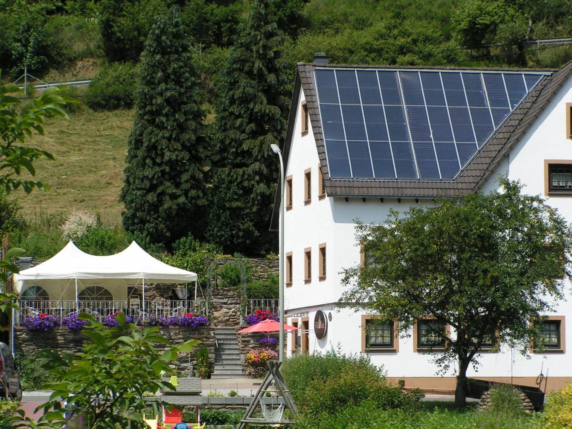 A Modern Apartment In The Hunsr Ck Region S Romantic Drohn Valley Merschbach Exteriér fotografie